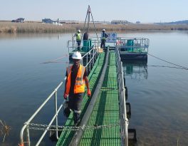 Floating pump stations